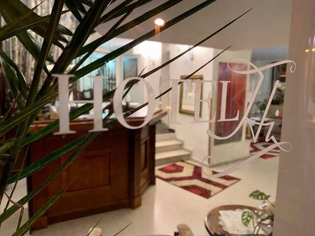 Отель Hi Boutique Hotel Варна-8